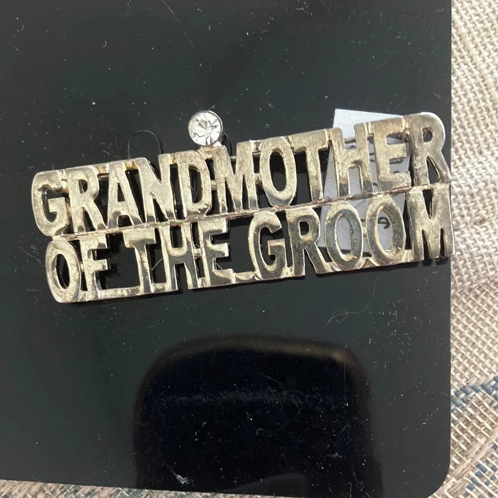 Grandmother of the groom pin